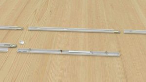 Splicing tracks ( trunking rail )